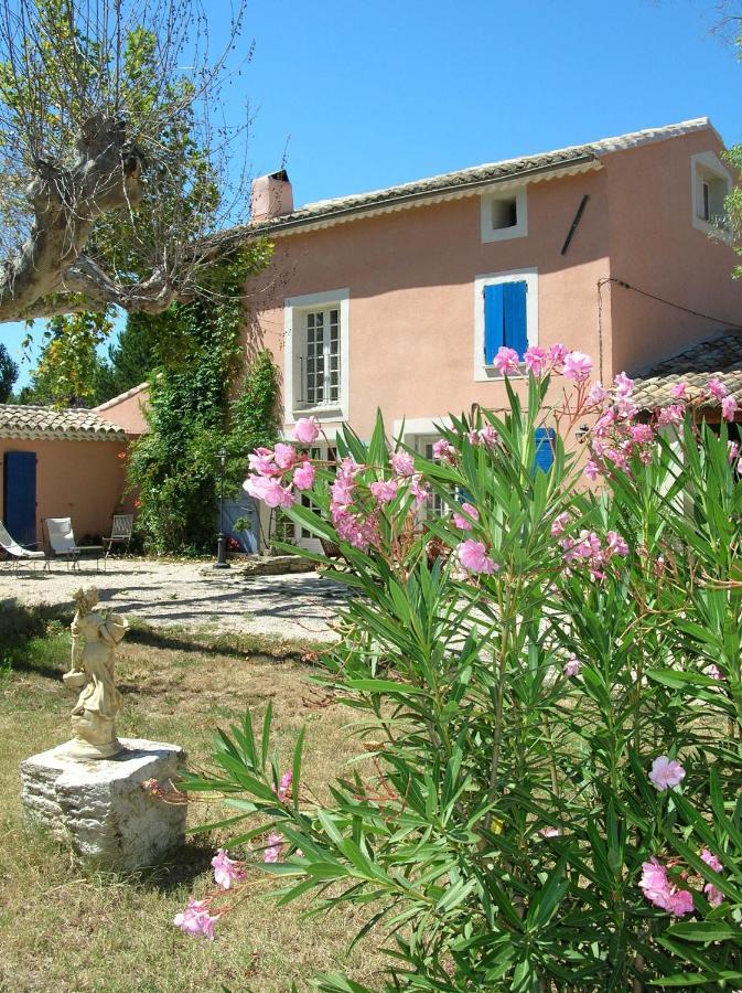 Le Mas De La Cigale Bleue, Caumont Sur Durance ภายนอก รูปภาพ