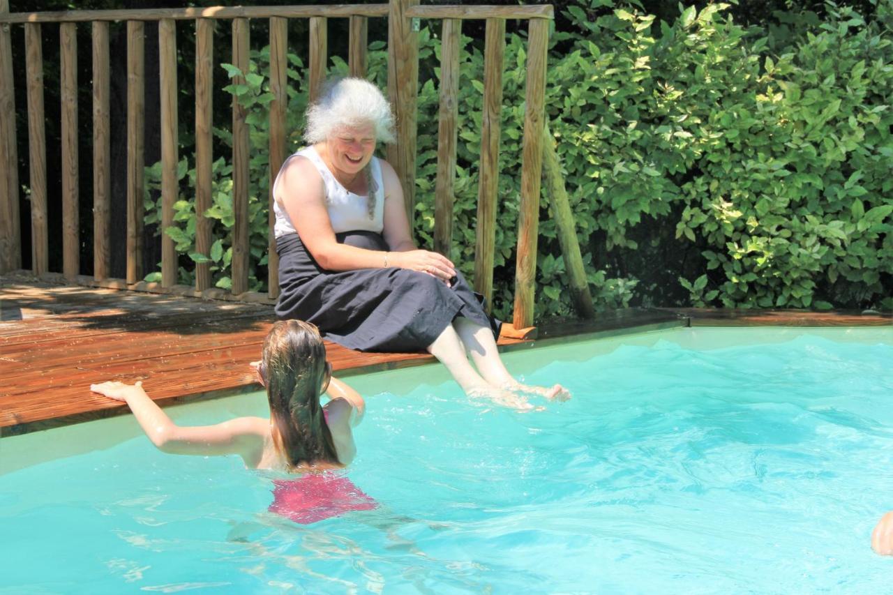 Le Mas De La Cigale Bleue, Caumont Sur Durance ภายนอก รูปภาพ
