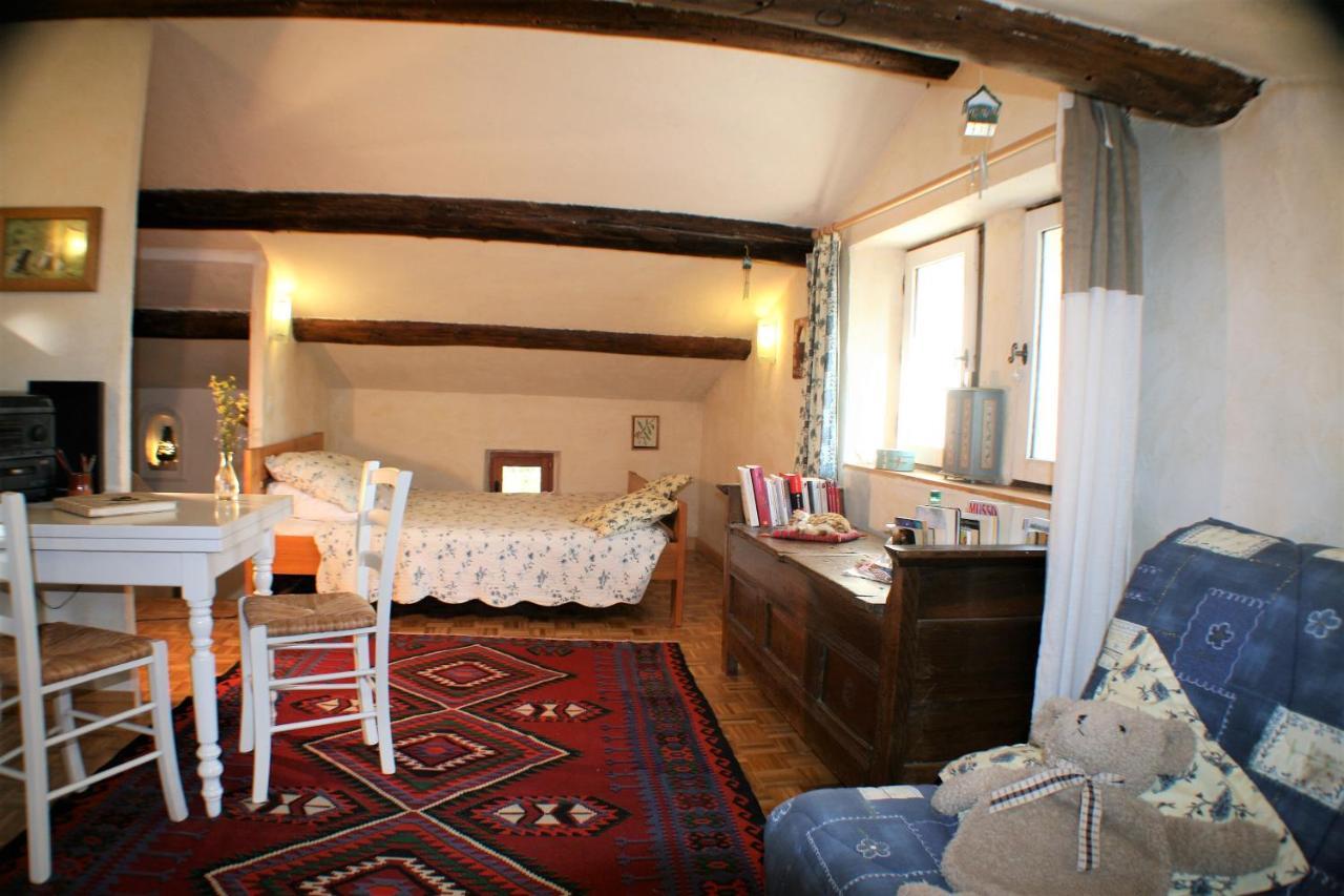 Le Mas De La Cigale Bleue, Caumont Sur Durance ภายนอก รูปภาพ