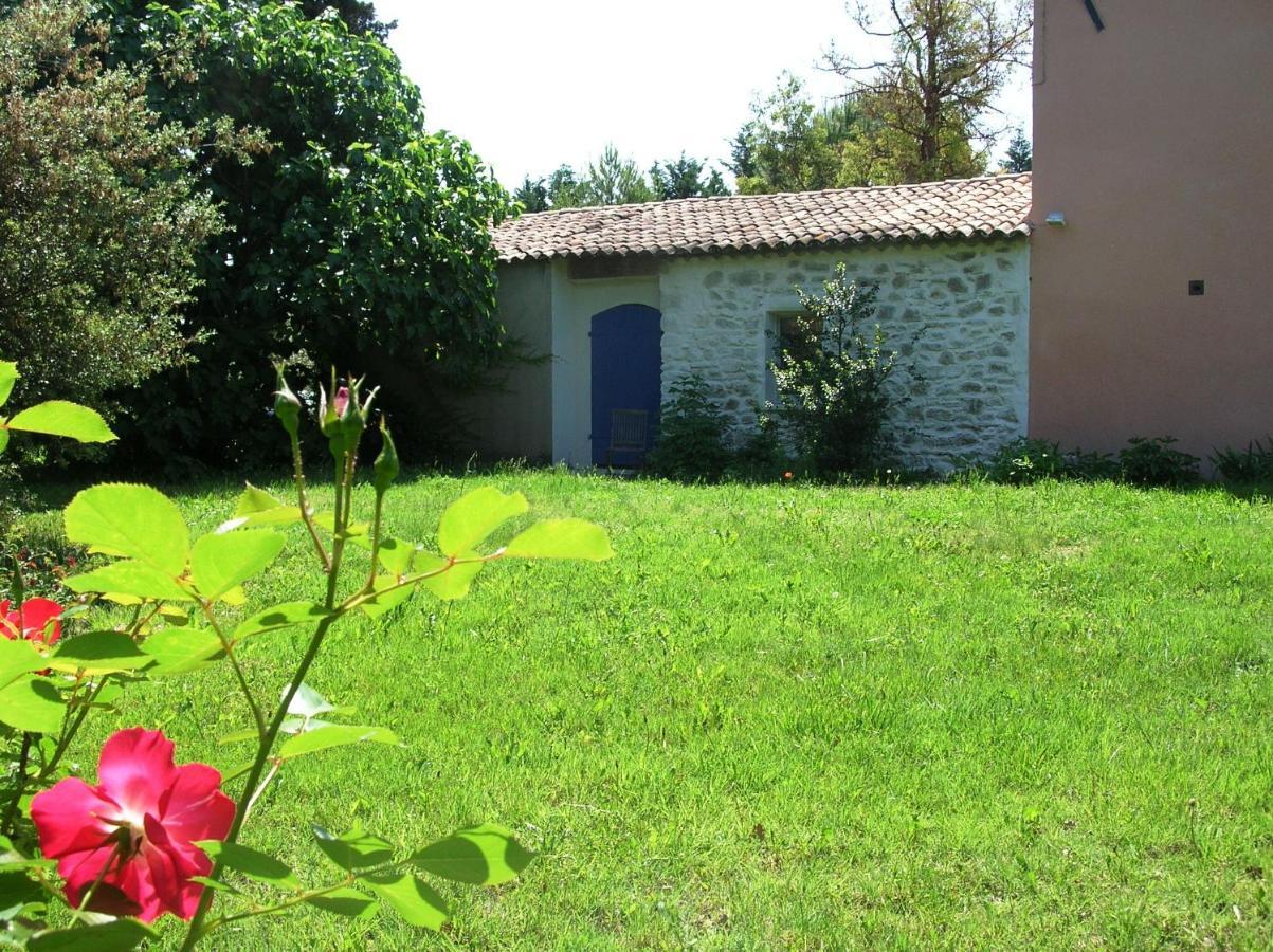 Le Mas De La Cigale Bleue, Caumont Sur Durance ภายนอก รูปภาพ