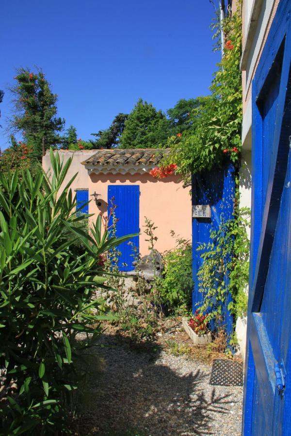 Le Mas De La Cigale Bleue, Caumont Sur Durance ภายนอก รูปภาพ